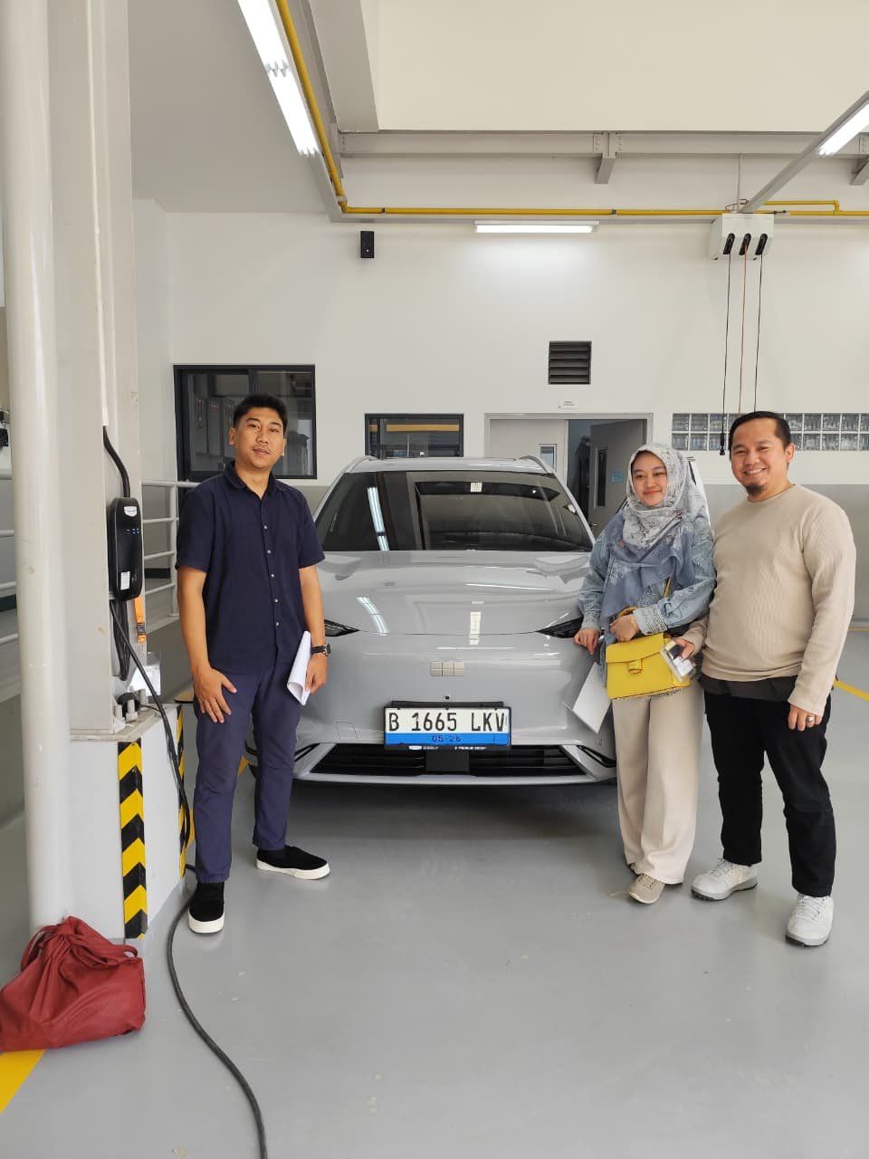 Serah Terima Kendaraan Geely Fatmawati 5
