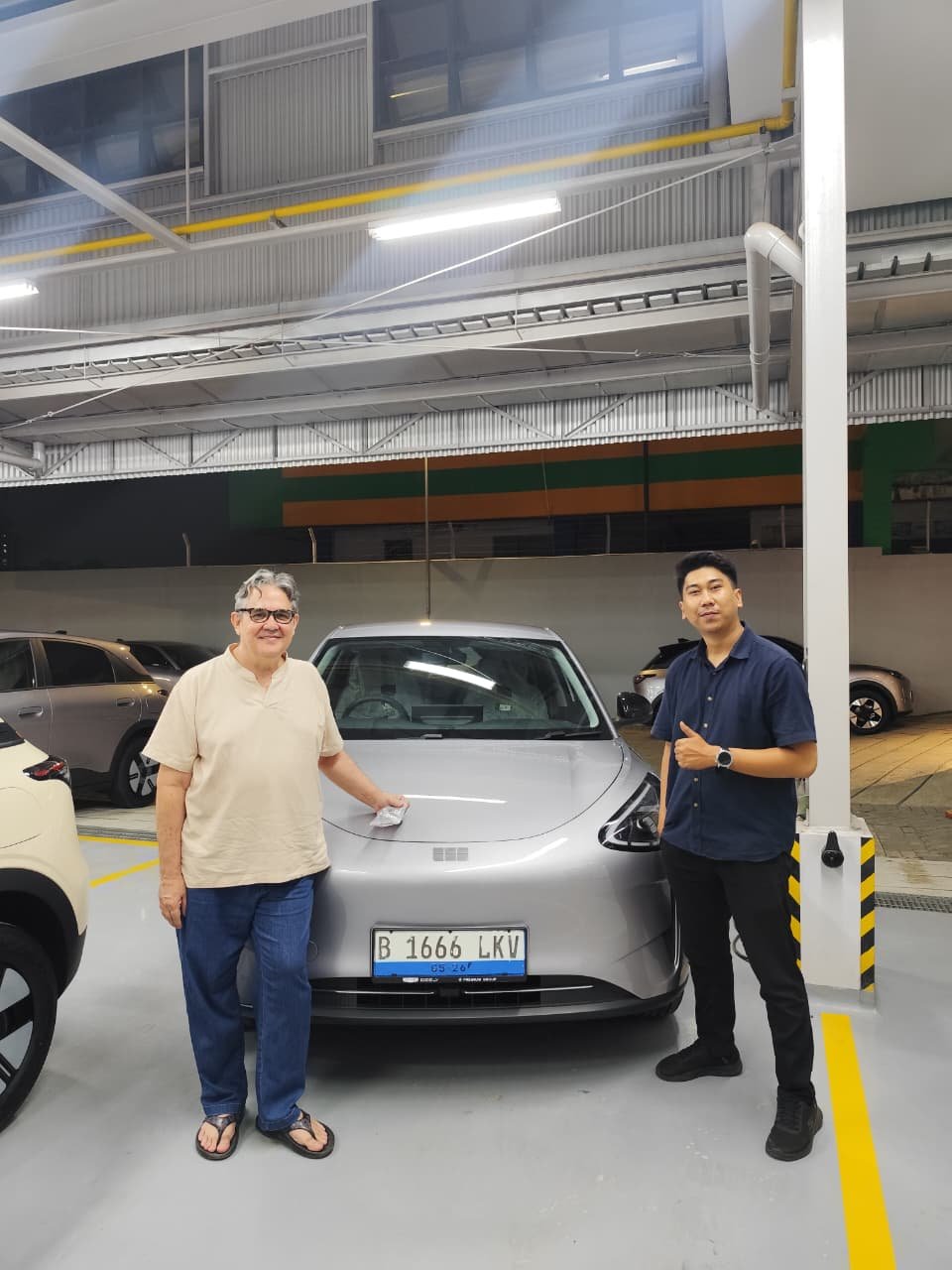 Serah Terima Kendaraan Geely Fatmawati 6